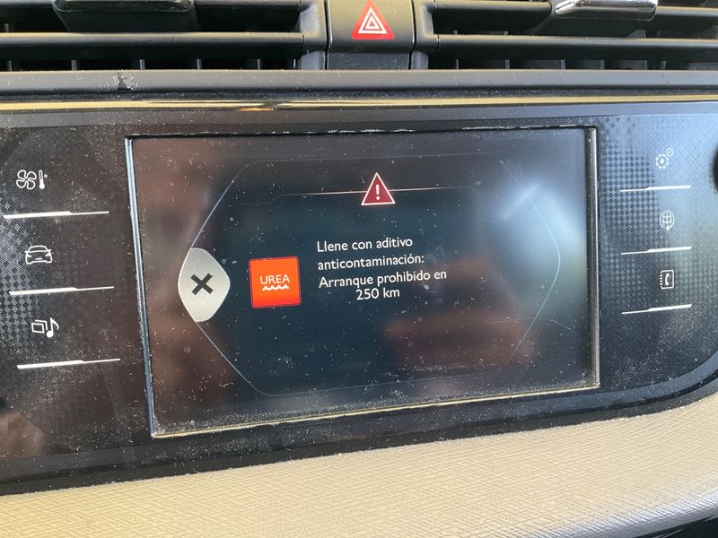 Citroen C4 Picasso 1.6 Blue-HDi Seduction 2016 – снимка 24