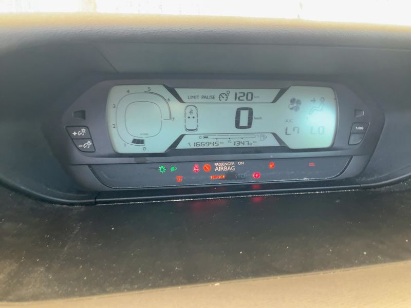 Citroen C4 Picasso 1.6 Blue-HDi Seduction 2016 – снимка 18