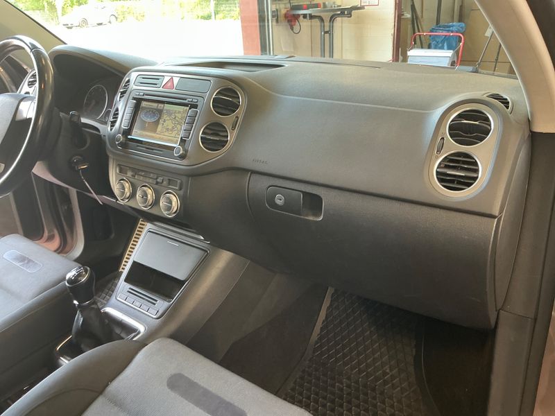 Volkswagen Tiguan 2.0 TDI Sport & Style 4Motion 2008 – снимка 25