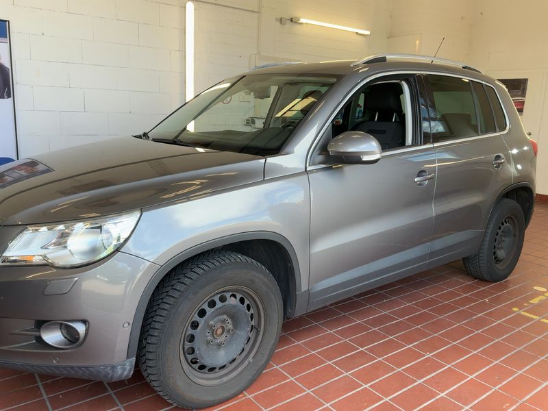 Volkswagen Tiguan 2.0 TDI Sport & Style 4Motion 2008 – снимка 2