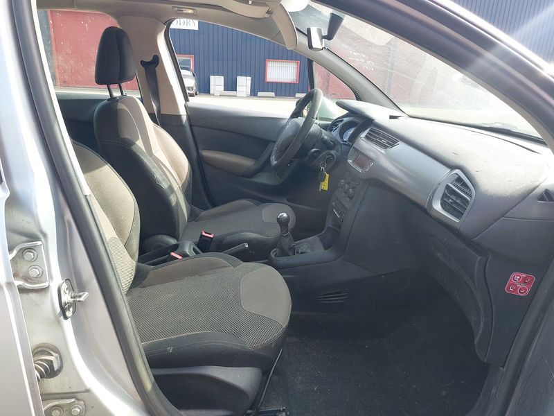 Citroen C3 1.4 HDi Confort 2014 – снимка 10