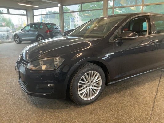 Volkswagen Golf VII 1.2 TSI Cup BlueMotion Tech 2014 – снимка 2