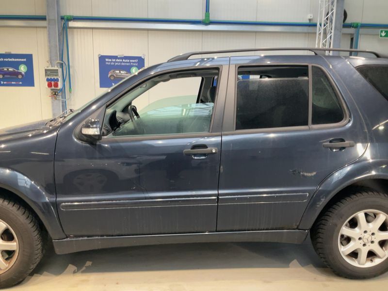 Mercedes-Benz M-Klasse ML 350 2004 – снимка 4