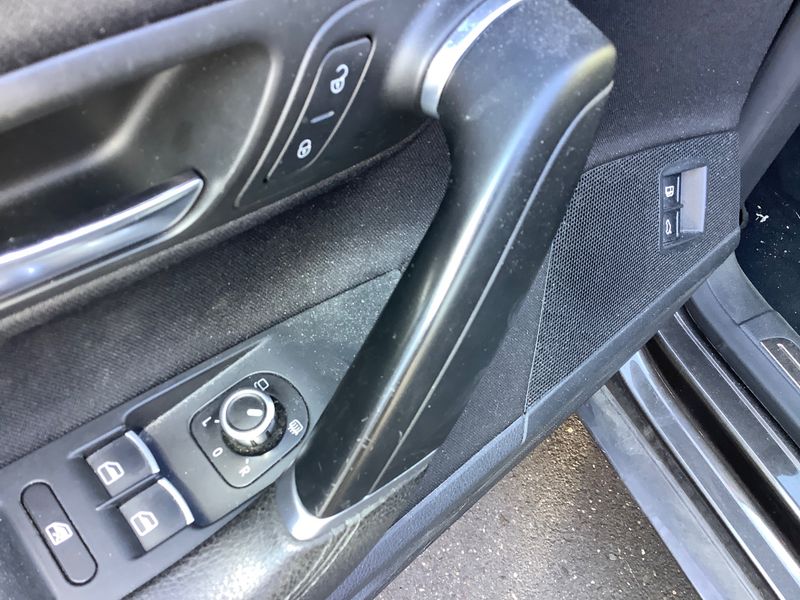 Volkswagen CC 2.0 TDI BlueMotion Tech 2012 – снимка 30