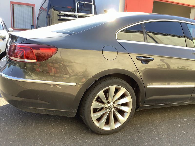 Volkswagen CC 2.0 TDI BlueMotion Tech 2012 – снимка 8
