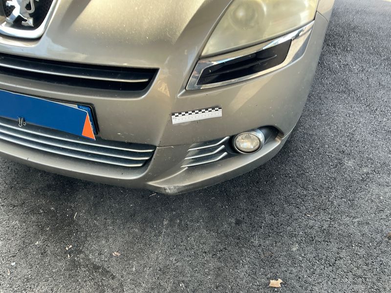 Peugeot 5008 1.6 HDi Premium 2011 – снимка 41