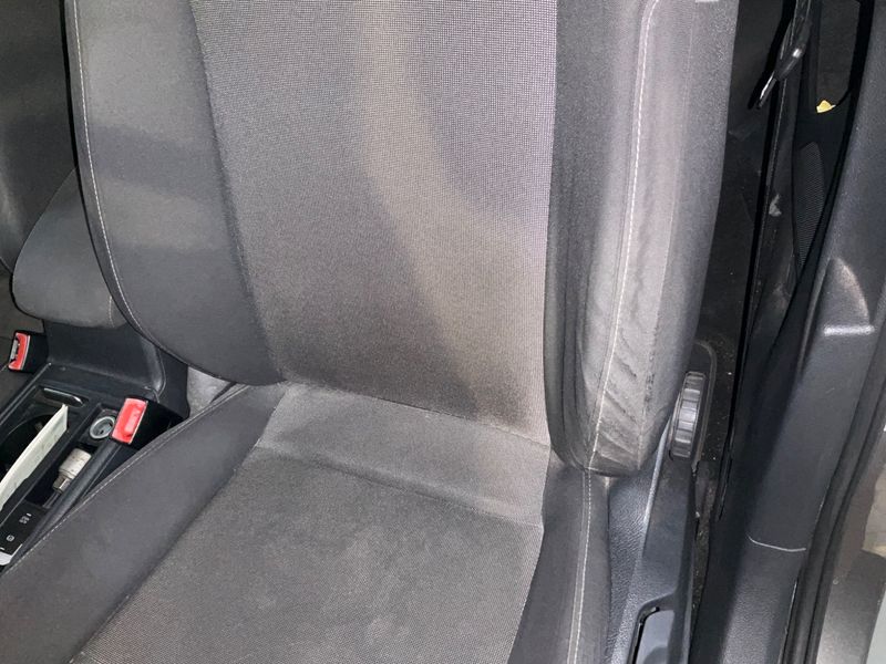Volkswagen Golf VII 1.6 TDI Business BlueMotion Tech 2014 – снимка 29