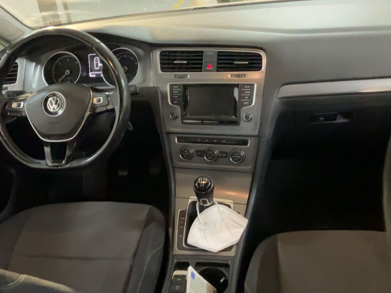 Volkswagen Golf VII 1.6 TDI Business BlueMotion Tech 2014 – снимка 17
