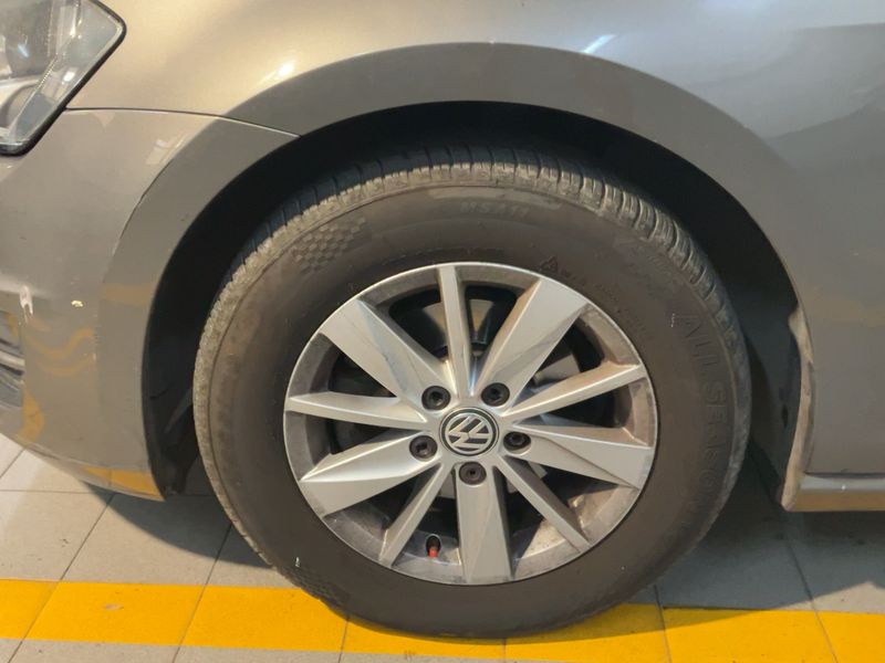 Volkswagen Golf VII 1.6 TDI Business BlueMotion Tech 2014 – снимка 3