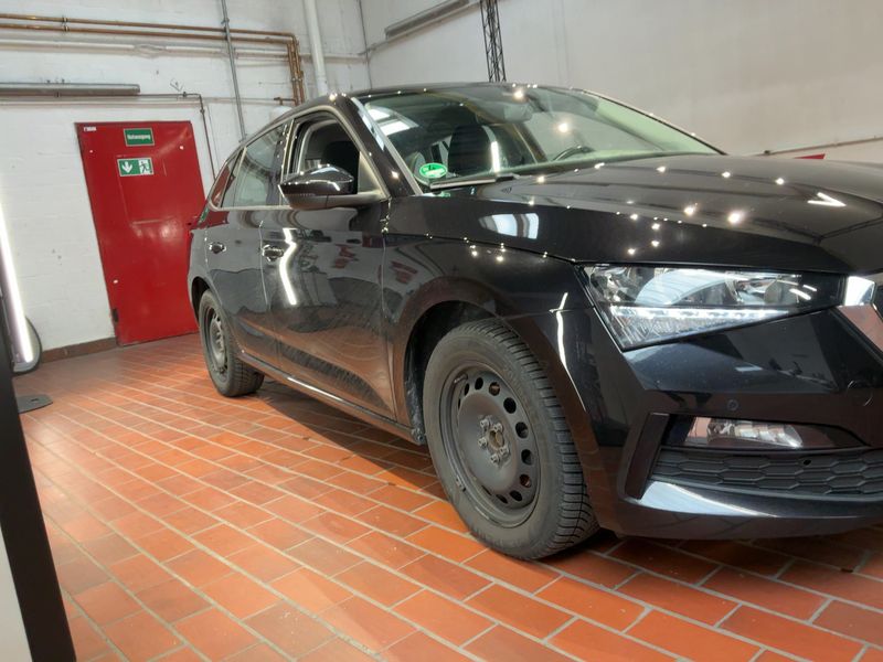 Skoda Scala 1.6 TDI Ambition 2020 – снимка 12