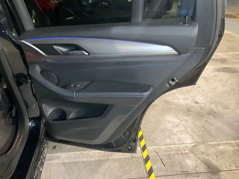 BMW X3 xDrive 20d Mild-Hybrid M Sport 2021 – снимка 30