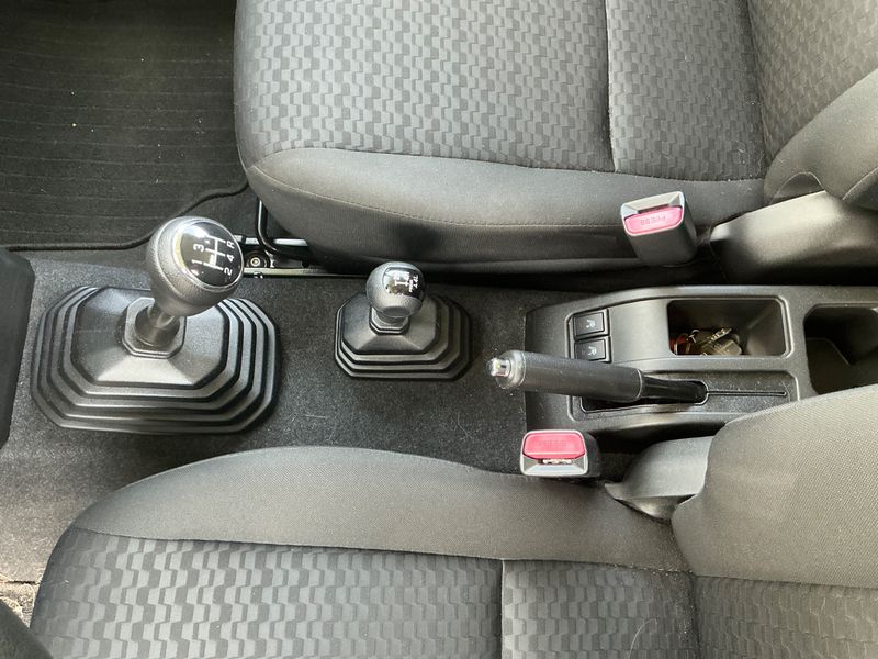 Suzuki Jimny 1.5 Comfort Allgrip NFZ 2022 – снимка 24