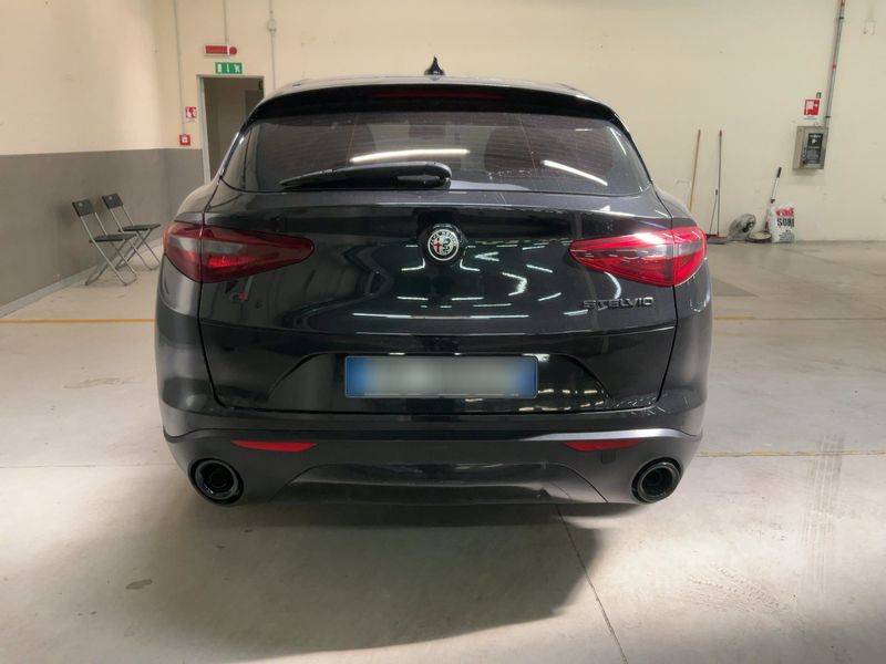 Alfa Romeo Stelvio 2.2 JTDM Business Q4 2018 – снимка 7
