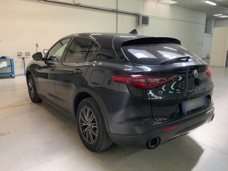 Alfa Romeo Stelvio 2.2 JTDM Business Q4 2018 – снимка 6