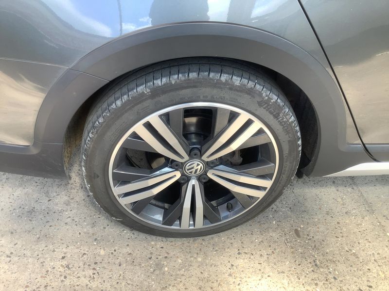 Volkswagen Golf VII 2.0 TDI Alltrack 4Motion BlueMotion Tech 2018 – снимка 9