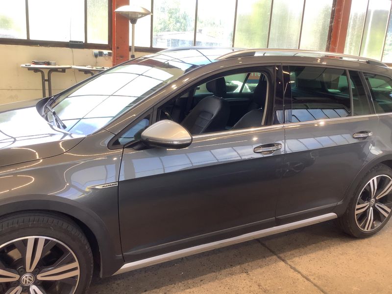 Volkswagen Golf VII 2.0 TDI Alltrack 4Motion BlueMotion Tech 2018 – снимка 4