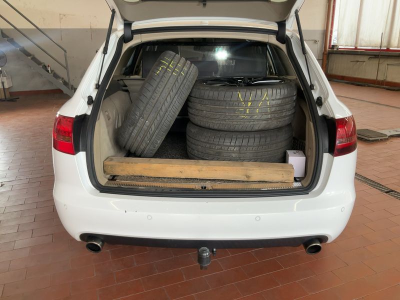 Audi A6 4.2 V8 FSI quattro 2008 – снимка 16