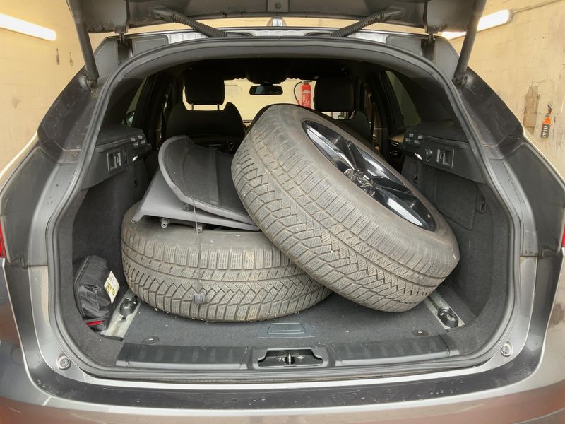 Jaguar F-Pace 30d R-Sport AWD 2018 – снимка 16