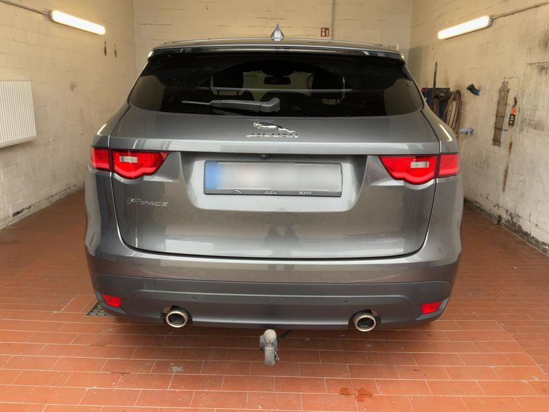 Jaguar F-Pace 30d R-Sport AWD 2018 – снимка 7