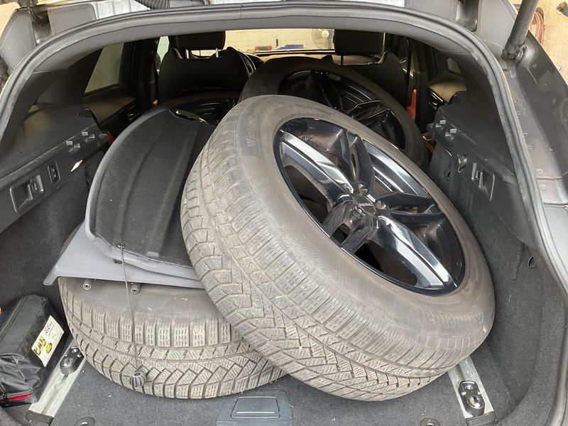 Jaguar F-Pace 30d R-Sport AWD 2018 – снимка 15