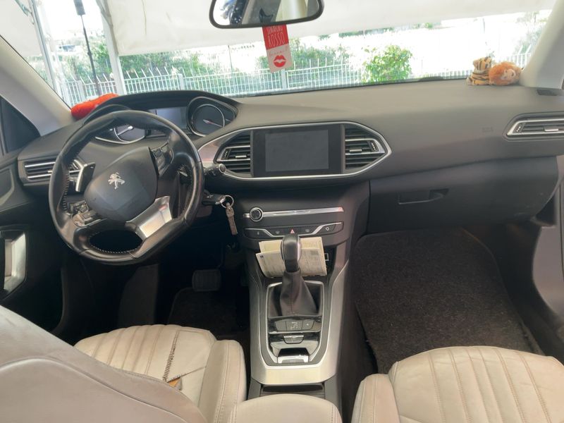 Peugeot 308 1.6 Blue-HDi Allure 2016 – снимка 12