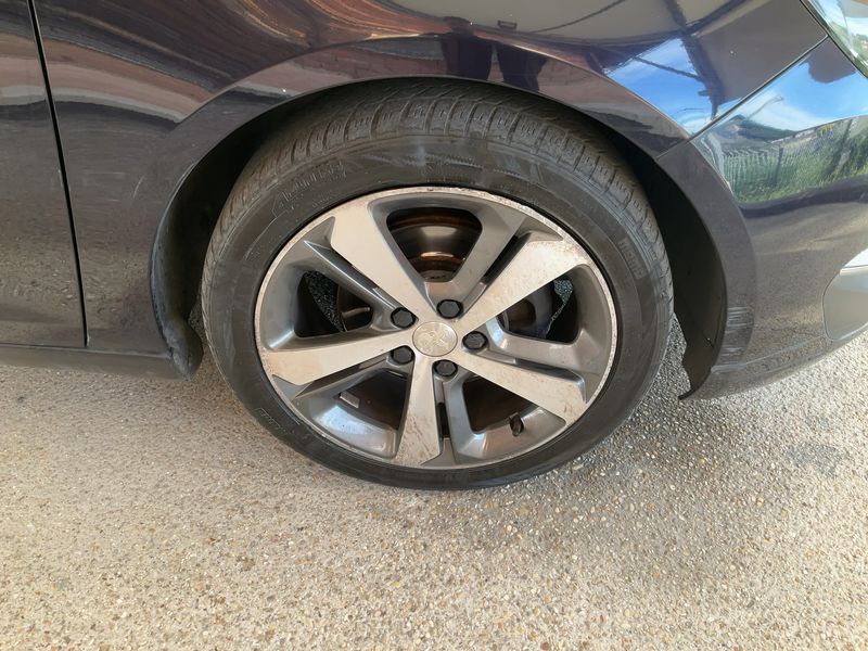 Peugeot 308 1.6 Blue-HDi Allure 2016 – снимка 19