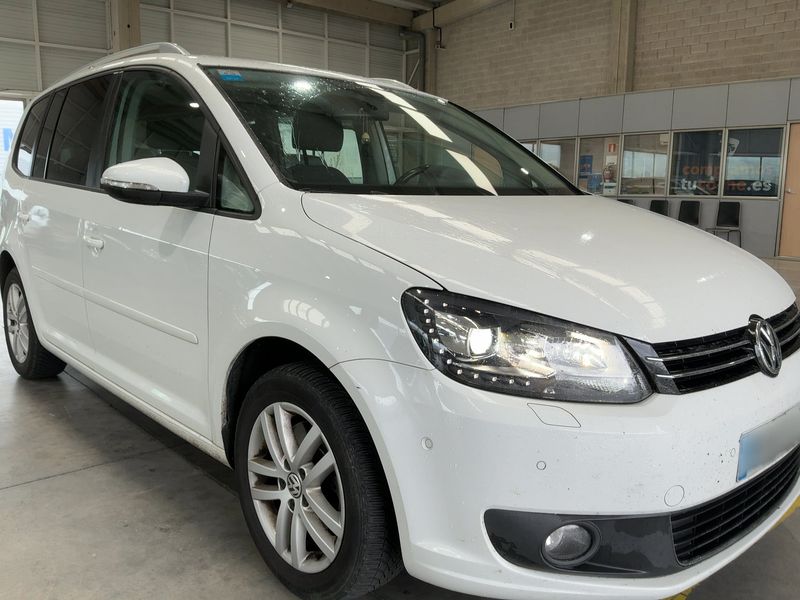 Volkswagen Touran 2.0 TDI Advance 2014 – снимка 8