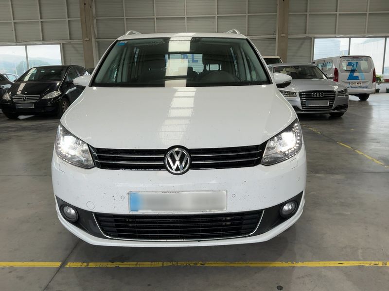Volkswagen Touran 2.0 TDI Advance 2014 – снимка 14