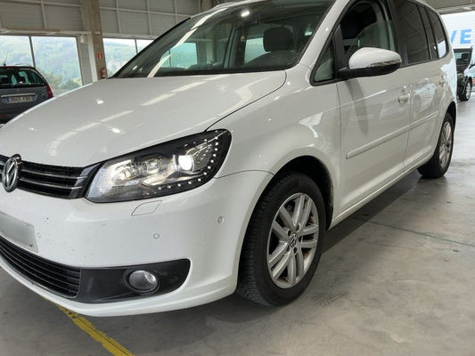Volkswagen Touran 2.0 TDI Advance 2014 – снимка 2