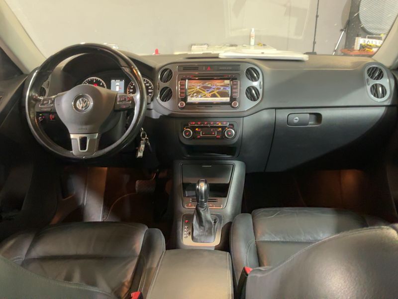 Volkswagen Tiguan 2.0 TDI Sport & Style 4Motion 2012 – снимка 12