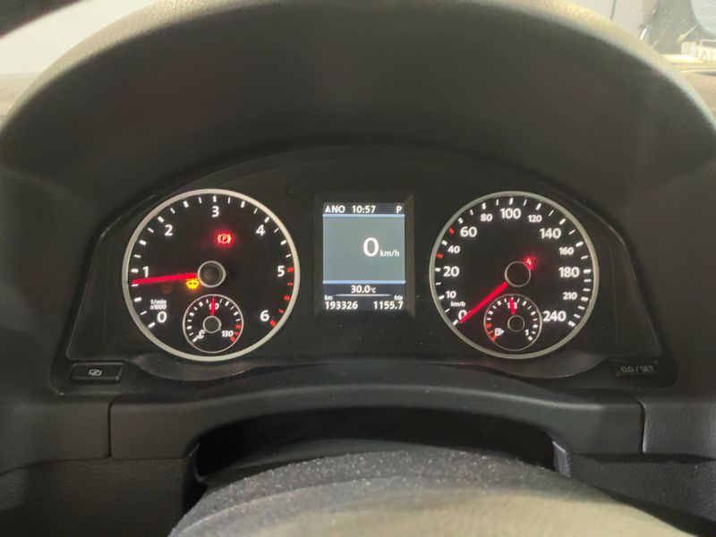 Volkswagen Tiguan 2.0 TDI Sport & Style 4Motion 2012 – снимка 13