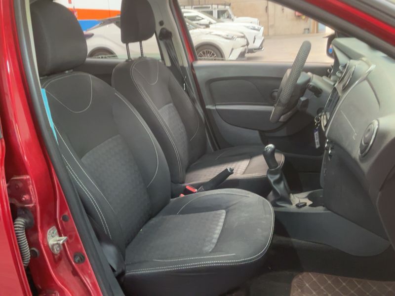 Dacia Logan 1.5 dCi Laureate 2016 – снимка 16