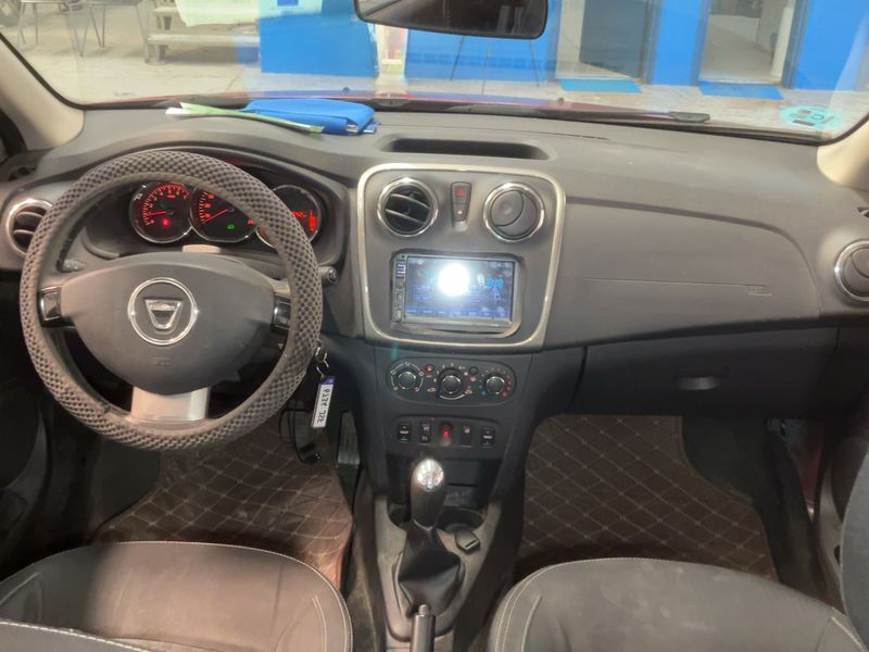 Dacia Logan 1.5 dCi Laureate 2016 – снимка 17