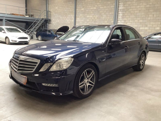 Mercedes-Benz E-Klasse E 250 CDI BlueEfficiency Avantgarde 2011 – снимка 1