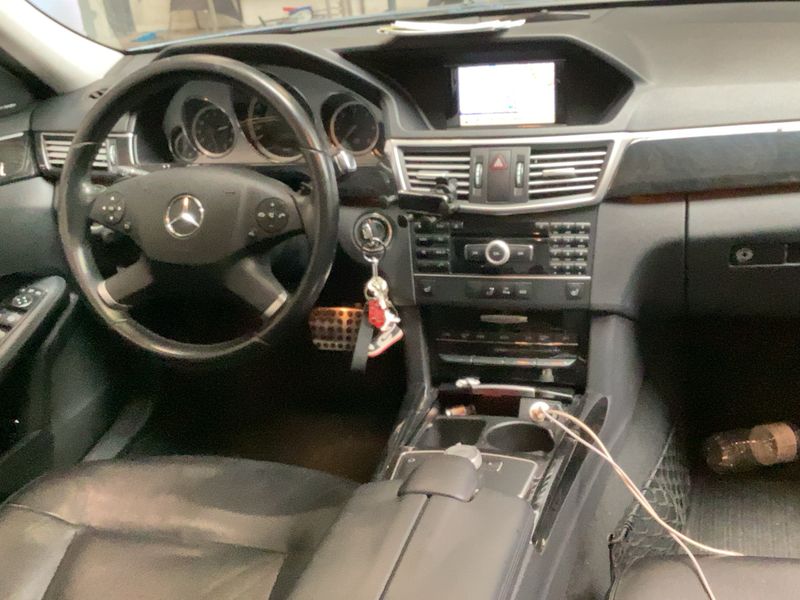 Mercedes-Benz E-Klasse E 250 CDI BlueEfficiency Avantgarde 2011 – снимка 17