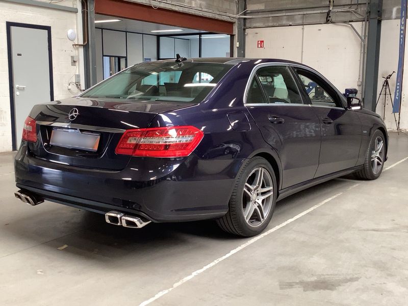 Mercedes-Benz E-Klasse E 250 CDI BlueEfficiency Avantgarde 2011 – снимка 8