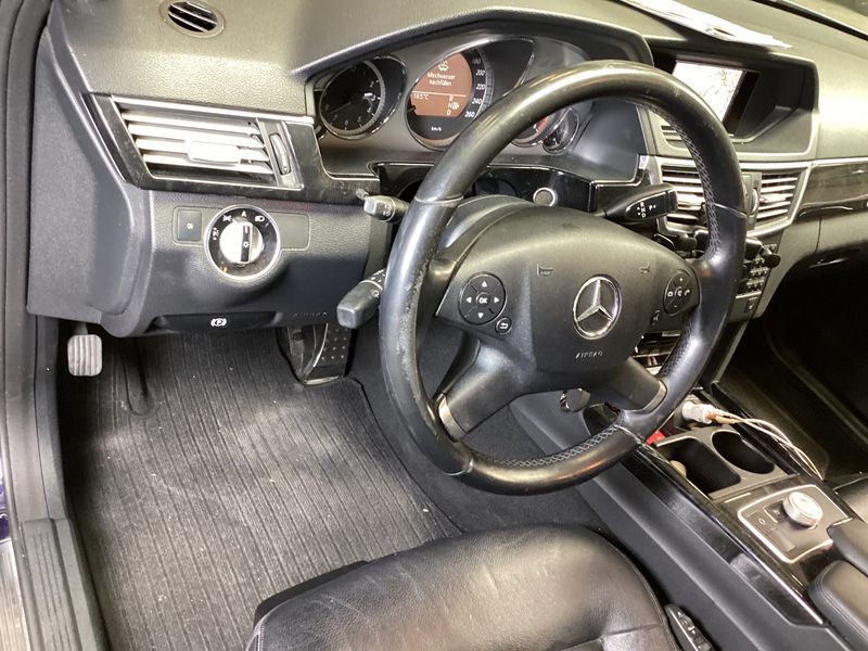 Mercedes-Benz E-Klasse E 250 CDI BlueEfficiency Avantgarde 2011 – снимка 37