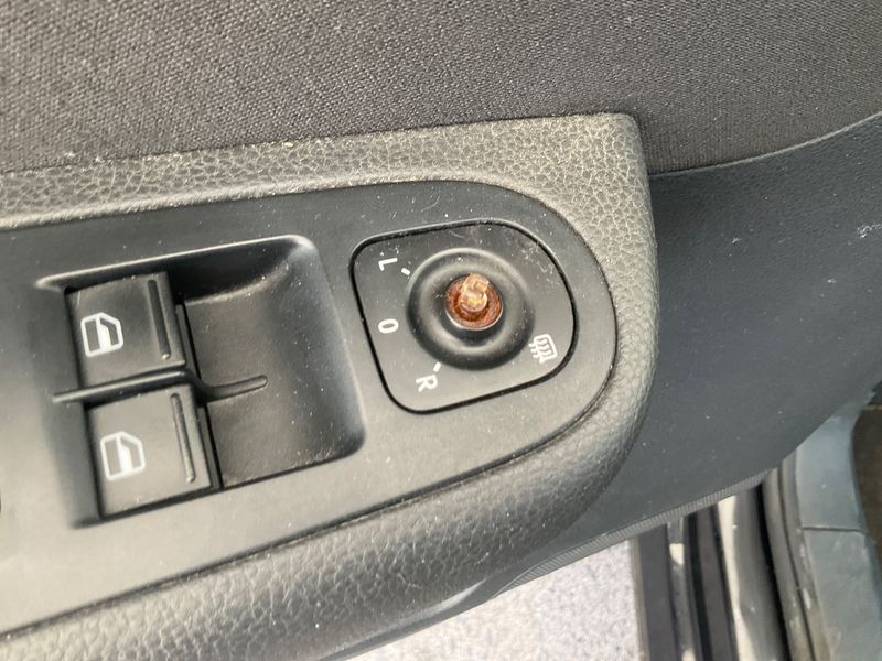Volkswagen Sharan 2.0 TDI Edition BlueMotion Tech 2013 – снимка 42