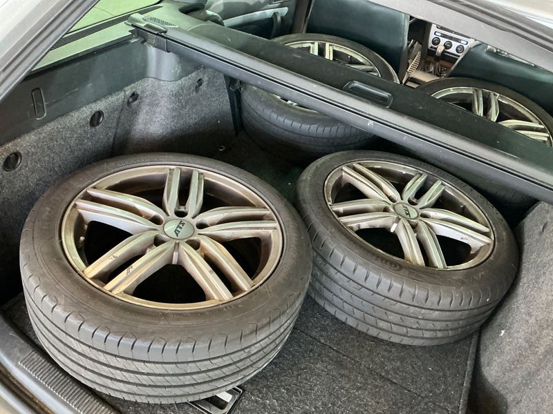 Skoda Octavia 2.0 TDI RS 2008 – снимка на щета