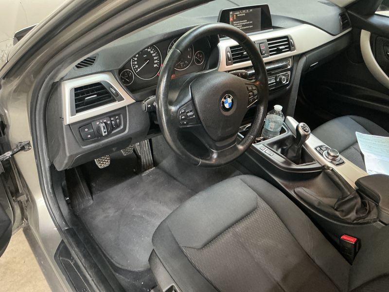 BMW 3er 318d 2015 – снимка 24