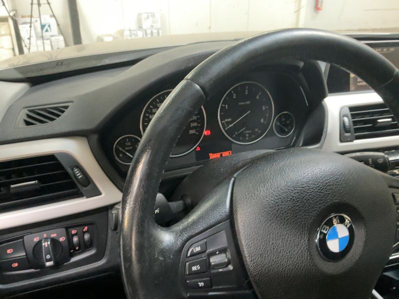 BMW 3er 318d 2015 – снимка 13