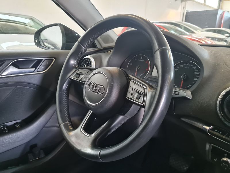 Audi A3 Limousine 2.0 TDI Sport 2017 – снимка 43