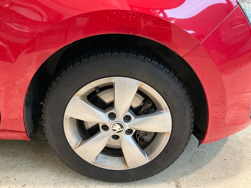 Skoda Rapid Spaceback 1.2 TSI Elegance 2014 – снимка 21