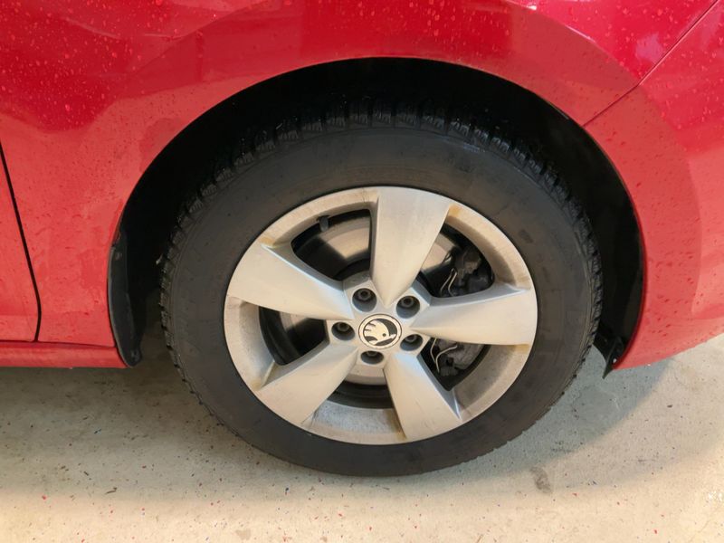 Skoda Rapid Spaceback 1.2 TSI Elegance 2014 – снимка 11