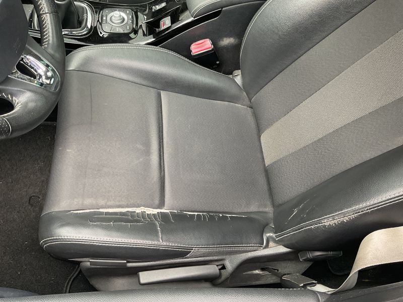 Renault Megane 1.5 dCi BOSE Edition 2013 – снимка 28