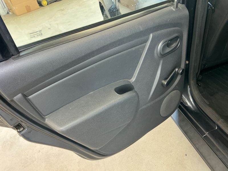 Dacia Duster 1.5 dCi Ambiance Family 4x2 2016 – снимка 30