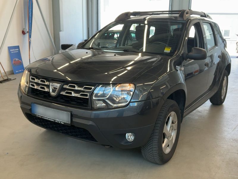 Dacia Duster 1.5 dCi Ambiance Family 4x2 2016 – снимка 1