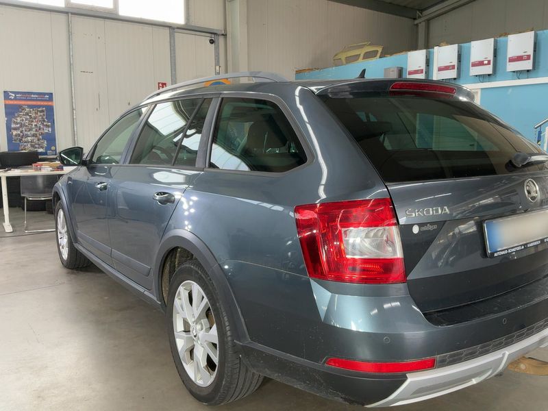 Skoda Octavia 2.0 TDI Scout 4x4 2015 – снимка 6