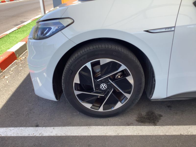 Volkswagen ID.3 electric drive 150 kW Pro Performance 2021 – снимка 3