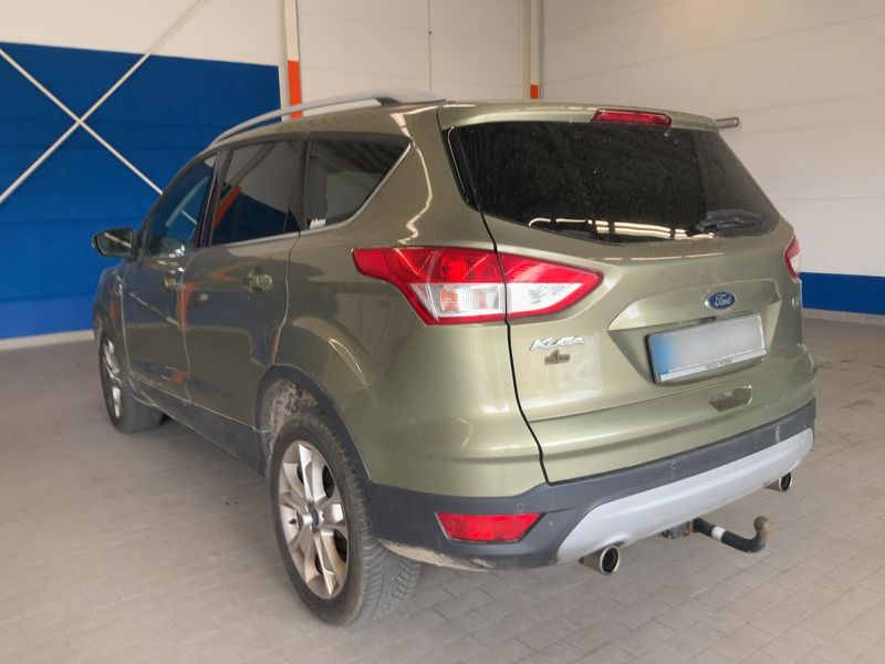 Ford Kuga 1.6 EcoBoost Titanium 2014 – снимка 6